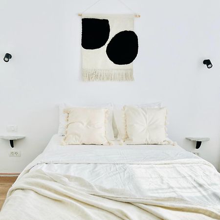 Apartamento Urban Parkside Retreat Cozy 2-Bed Ap By Metro Bucarest Exterior foto